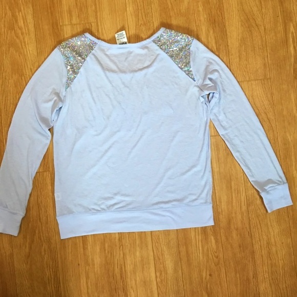 VS Pink bling tee - Picture 5 of 7